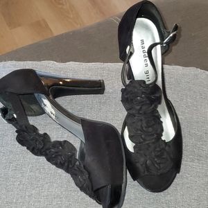 Madden Girl Sugar Heels in Black